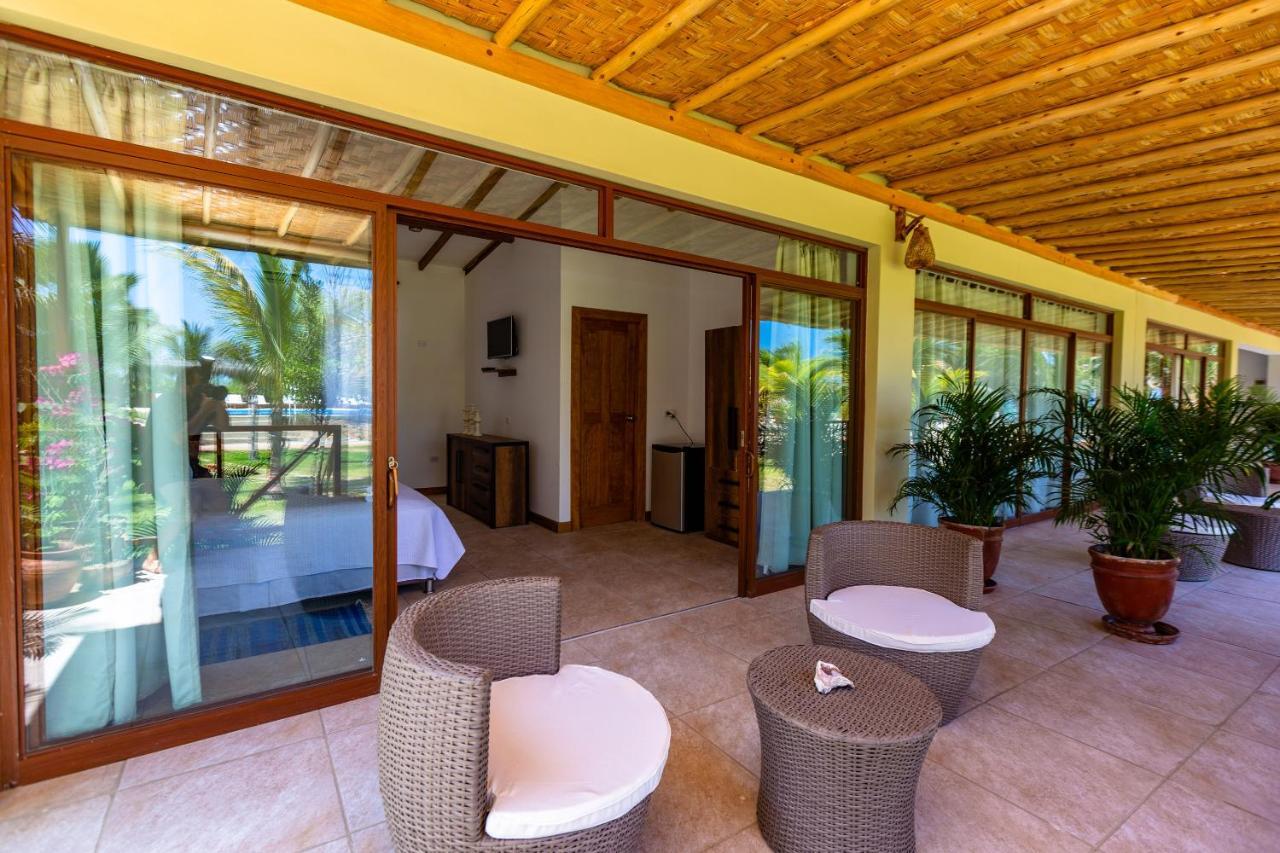 زوريتوس Bungalows & Suites Punta Camaron المظهر الخارجي الصورة